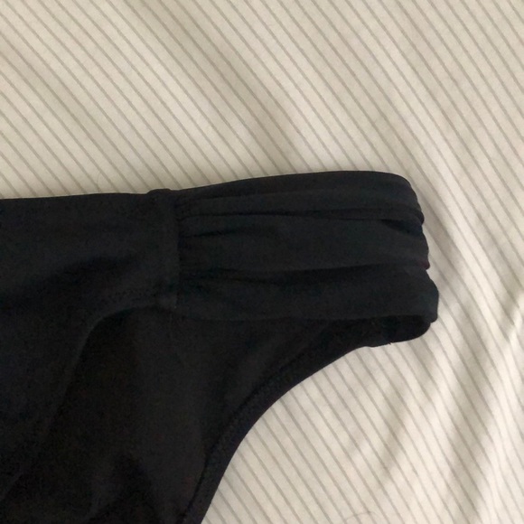 VS swim bottom - Picture 2 of 3